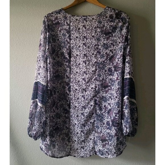 LA Threads Boho Floral Embroidered Peasant Top Flared Sleeves Hi Low Hem Size M - Picture 5 of 13